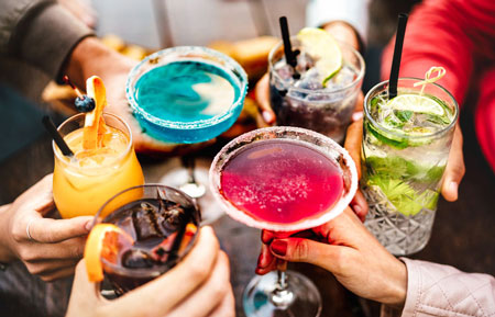 Boissons : eau, jus, sodas, café, thé, alcool et repères